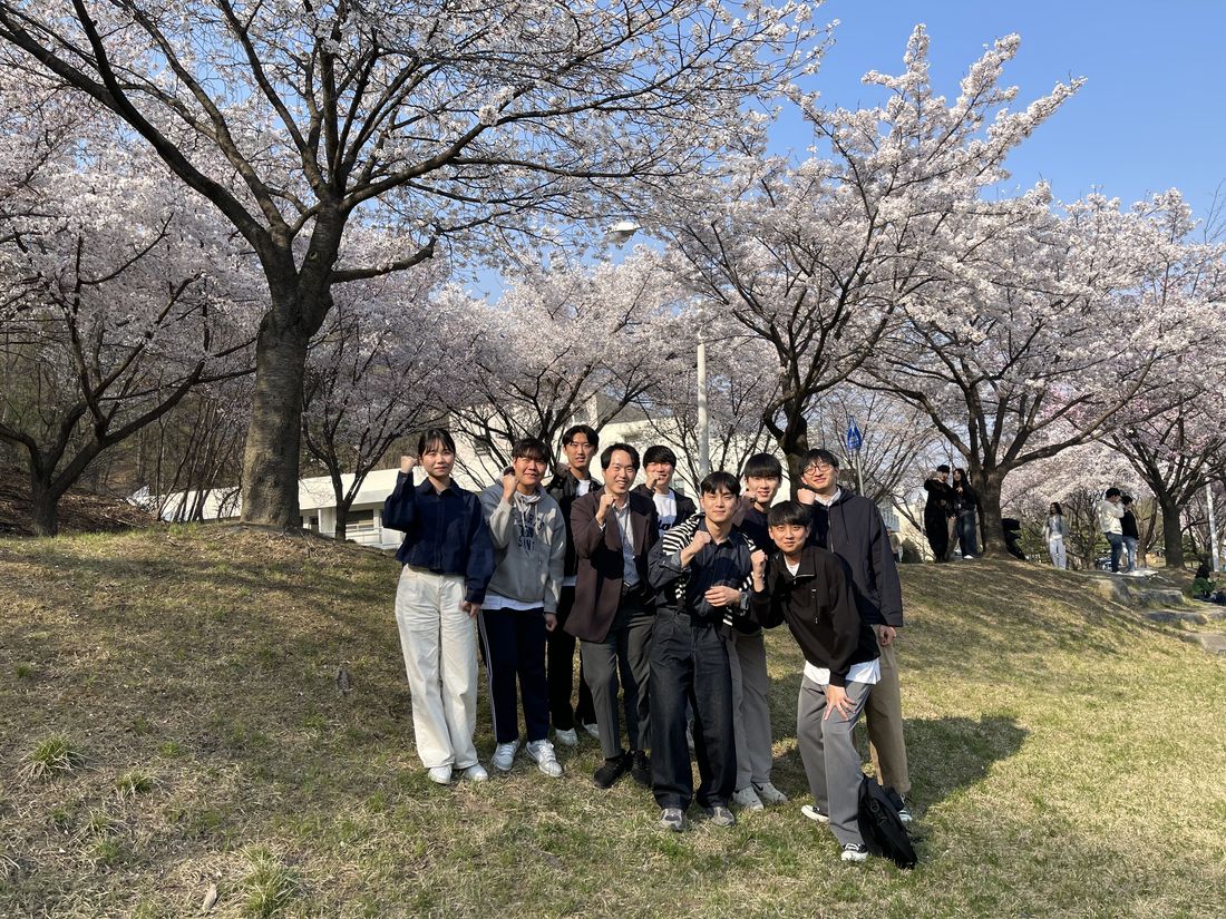Lab group photo, spring 2023